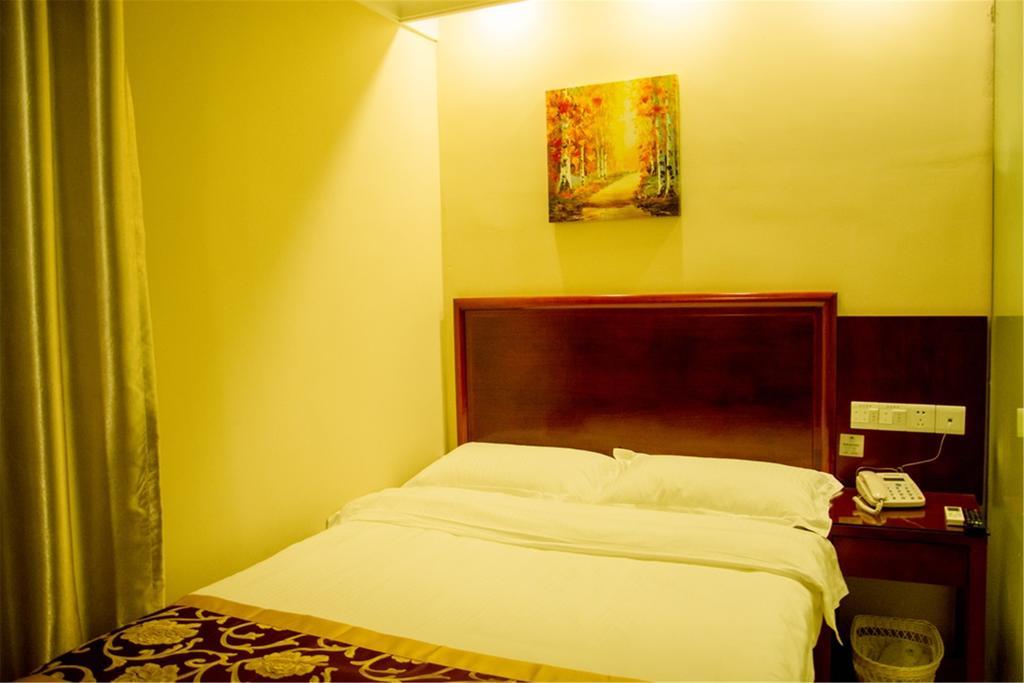 Greentree Inn Zhejiang Jiaxing West Zhongshan Road Vintage Car Building Express Hotel Eksteriør billede